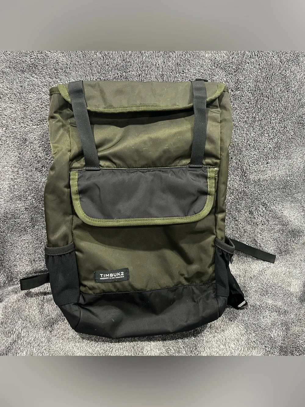 Timbuk2 Grid backpack army green and black colorway